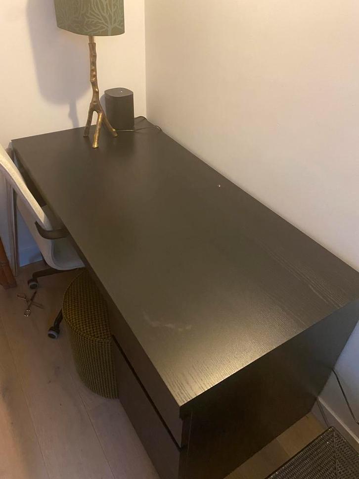 Malm bureau ikea zwart, Huis en Inrichting, Bureaus, Gebruikt, Bureau, Ophalen