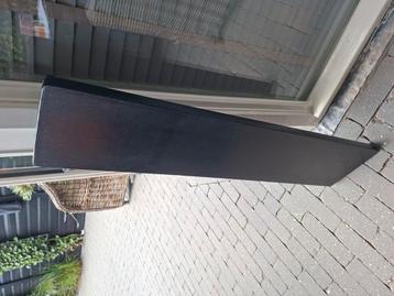 Plankje voor sodiak beschikbaar voor biedingen