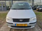 Hyundai Matrix 1.6i Active Pure |AIRCO|ELEK.RAMEN|NAP|APK., Origineel Nederlands, Te koop, Zilver of Grijs, 5 stoelen