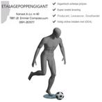 Etalagepoppen / Mannequins met Egg Hoofd Voetbal Ren Houding, Sport en Fitness, Voetbal, Nieuw, Ophalen of Verzenden, Clubaccessoires