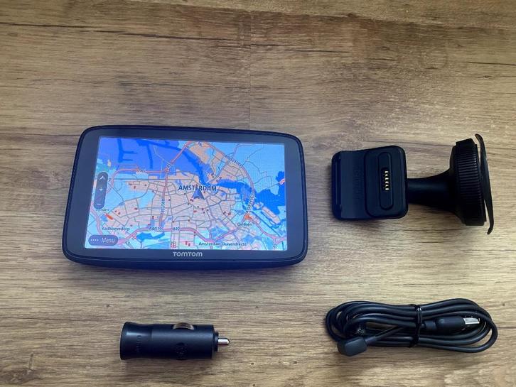 Tomtom GO 6200 Wifi World 6" met LifeMaps-Traffics en Flits, Auto diversen, Autonavigatie, Gebruikt, Ophalen of Verzenden