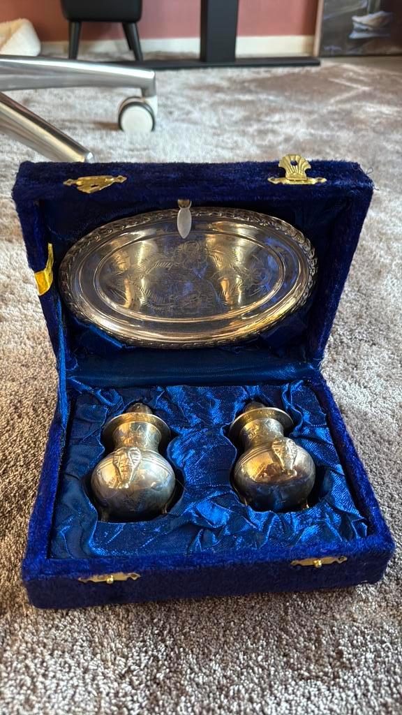 Verzilverde zout en peperstel, in luxe doos, Antiek en Kunst, Antiek | Goud en Zilver, Zilver, Ophalen of Verzenden