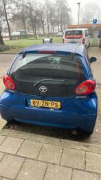 Toyota Aygo 1.0 12V Vvt-i 5DRS 2008 Blauw, Auto's, Toyota, Voorwielaandrijving, 68 pk, Origineel Nederlands, Handgeschakeld