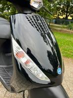 Piaggio Zip 2018 2v carburateur brom snor scooter nieuw, Fietsen en Brommers, Scooters | Piaggio, Zip, Meevaltrading@gmail.com