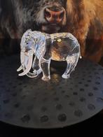 swarovski jaarstuk olifant, Verzamelen, Swarovski, Ophalen of Verzenden, Zo goed als nieuw, Figuurtje
