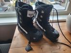 Snowboard schoenen maat 41, Sport en Fitness, Snowboarden, Ophalen, Zo goed als nieuw, Schoenen