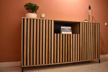 Dressoir massief eiken 180cm greeploos extra hoog handgemaak beschikbaar voor biedingen