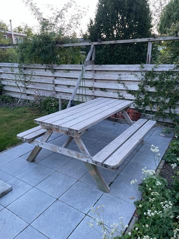Te koop geïmpregneerd houten Picknick tafel beschikbaar voor biedingen