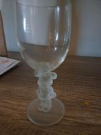 Minnie Mouse wijnglas., Verzamelen, Disney, Ophalen of Verzenden, Overige figuren, Zo goed als nieuw, Servies