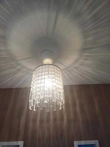 Leuke lampje met mooi effect beschikbaar voor biedingen