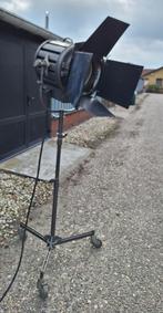Industriële filmlamp, theaterspot Mole Richardson type 410., Huis en Inrichting, Lampen | Vloerlampen, Ophalen, Gebruikt, ., 150 tot 200 cm