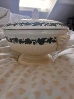 Wedgwood Stratford, Ophalen