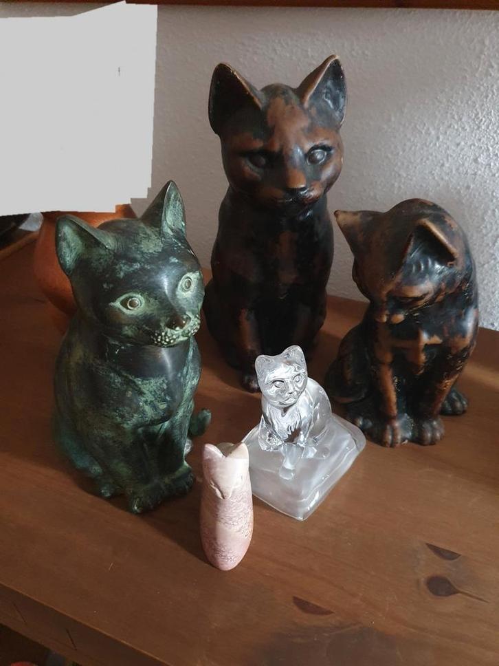 5 katten beeldjes, Antiek en Kunst, Kunst | Beelden en Houtsnijwerken, Verzenden