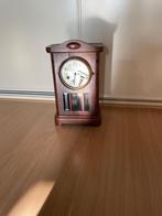 Pendule Antieke houten tafelklok, Antiek en Kunst, Ophalen of Verzenden