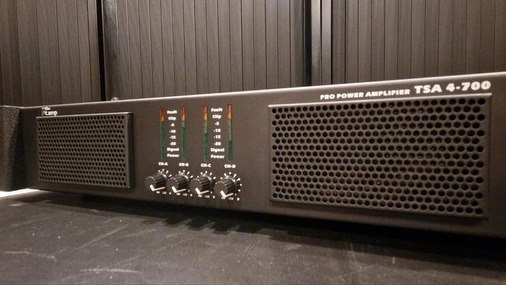 T.Amp TSA 4-700 (4x480W/810W @ 8/4ohm), Muziek en Instrumenten, Versterkers | Keyboard, Monitor en PA, Zo goed als nieuw, P.A.