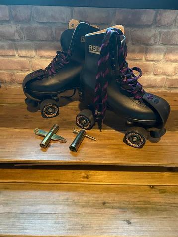 Zwarte RSI rolschaatsen - Maat 38, zeer goeie staat. beschikbaar voor biedingen