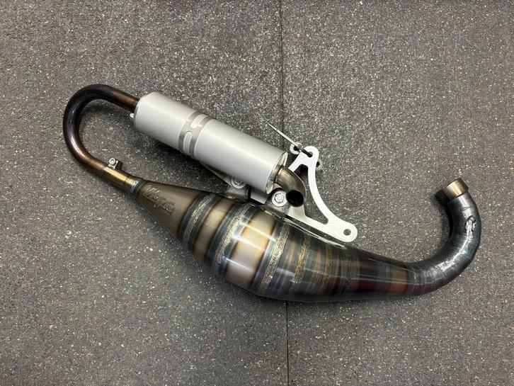 Vega Racing uitlaat Piaggio testa rossa 94cc OP=OP, Fietsen en Brommers, Brommeronderdelen | Scooters, Zo goed als nieuw, Piaggio