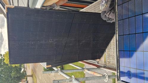 JA Solar full black zonnepanelen 12 stuks, Doe-het-zelf en Verbouw, Zonnepanelen en Toebehoren, Zo goed als nieuw, Paneel, 200 wattpiek of meer