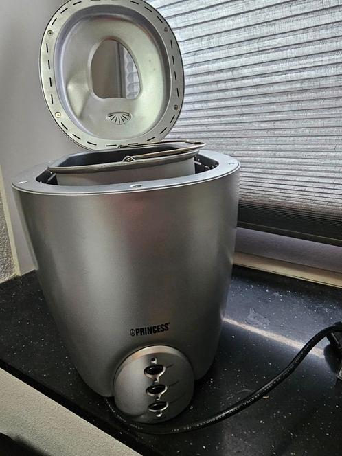 princess broodbakmachine, Witgoed en Apparatuur, Broodbakmachines, Zo goed als nieuw, Kijkvenster, Ophalen of Verzenden