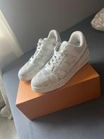 louis vuitton sneakers 43, Wit, Ophalen of Verzenden, Sneakers of Gympen, Zo goed als nieuw
