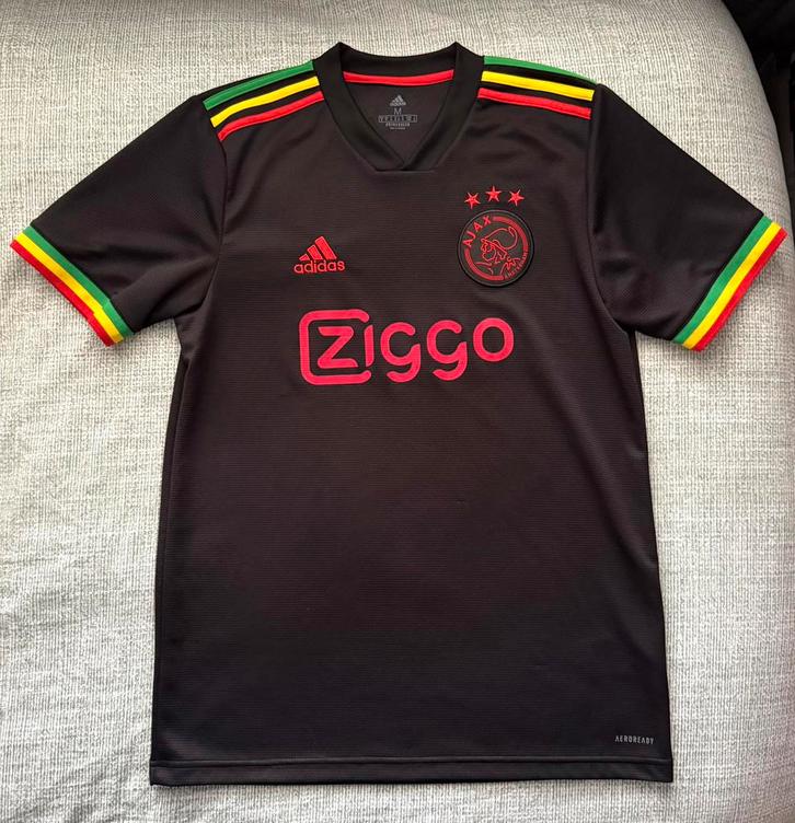 Adidas ajax bob marley 3e shirt (maat M) zo goed als nieuw, Kleding | Heren, Sportkleding, Zo goed als nieuw, Voetbal, Rood, Ophalen of Verzenden