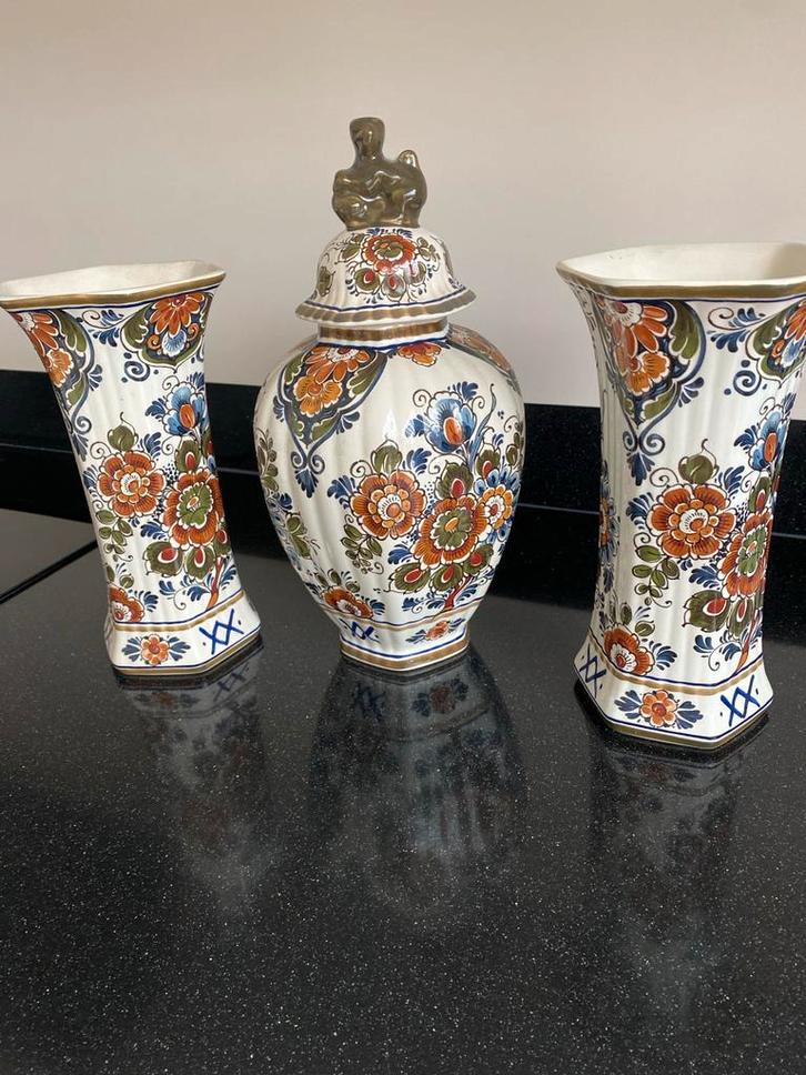 Delfts Polychroom Flora Keramiek Vaas Set, Antiek en Kunst, Antiek | Keramiek en Aardewerk, Ophalen of Verzenden