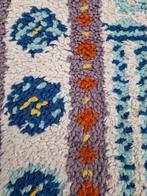 tafelkleed geknoopt verschillende kleuren, Huis en Inrichting, Tafelkleden, Ophalen of Verzenden, 'T Olde Gre-j, Info@toldegrej.nl