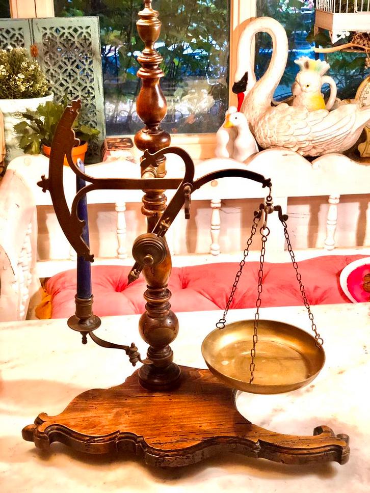 Antieke Italiaanse Weegschaal met Kaarsenhouder 1784, Antiek en Kunst, Antiek | Gereedschap en Instrumenten, Ophalen of Verzenden