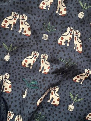Leuke blouse met ‘hoerenhondjes’ print maat 44. beschikbaar voor biedingen