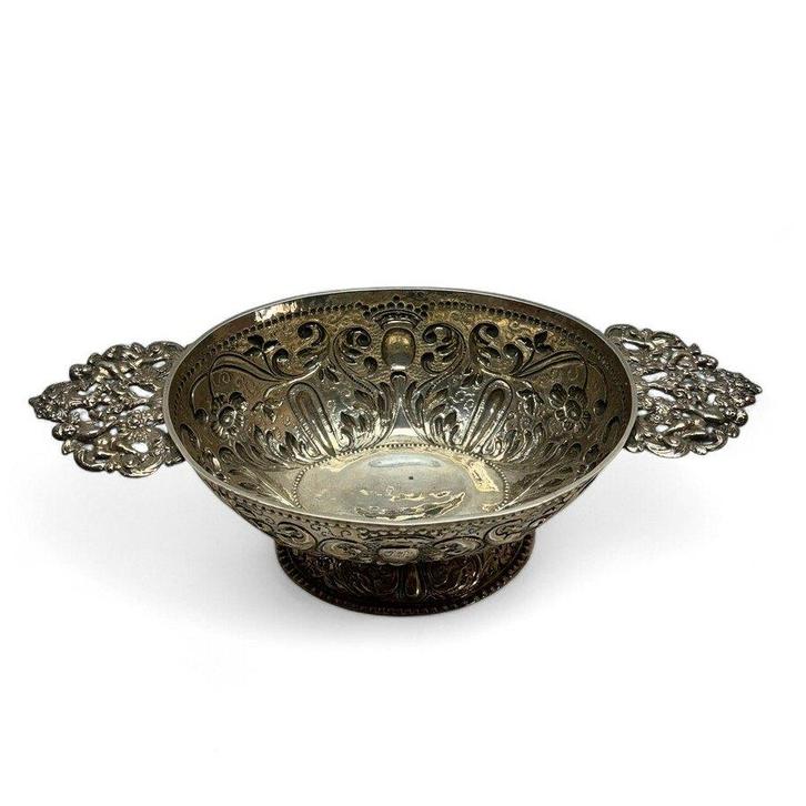 18e eeuwse zilveren brandewijnkom, Johannes Ennema 1730, Antiek en Kunst, Antiek | Goud en Zilver, Zilver, Ophalen of Verzenden