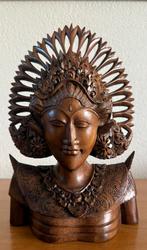 Oude Balinese Djanger Buste, Ophalen