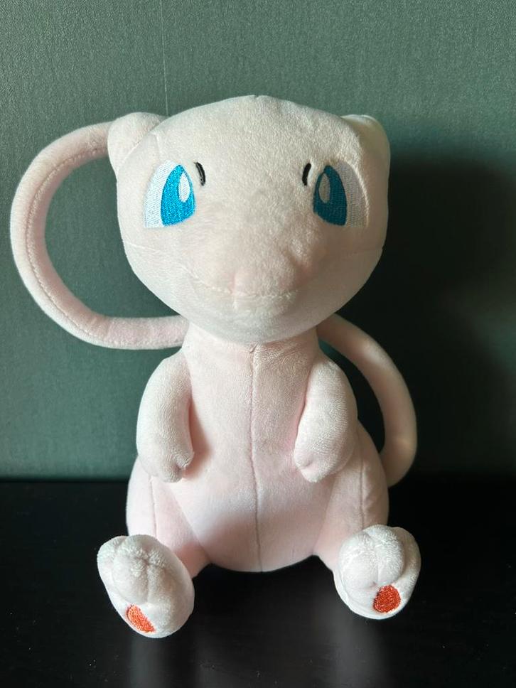 Pokemon - Mew, Kinderen en Baby's, Speelgoed | Knuffels en Pluche, Zo goed als nieuw, Overige typen, Ophalen