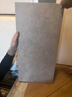 Badkamer tegels 60x30 - 17 stuks, Doe-het-zelf en Verbouw, Tegels, Ophalen, 60 cm of meer, Zo goed als nieuw, Minder dan 5 m²