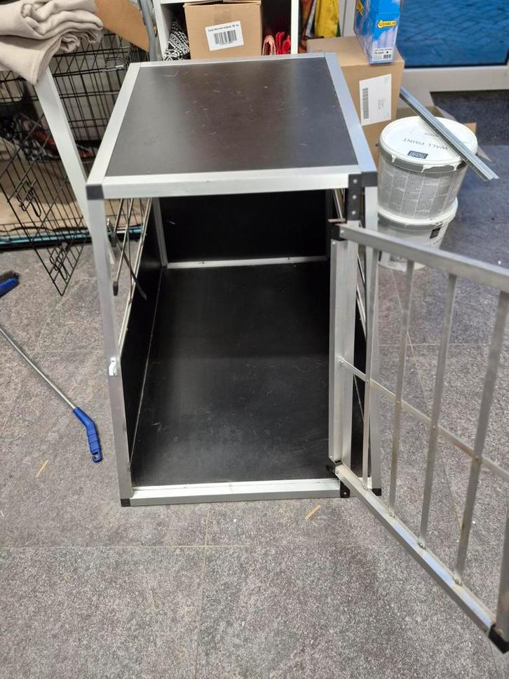 Auto bench voor hond 69 x 65 x 60, Dieren en Toebehoren, Hondenbenches, Ophalen