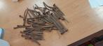 Lot oude smeedijzeren klinknagels/ spijkers, Antiek en Kunst, Antiek | Gereedschap en Instrumenten, Ophalen of Verzenden