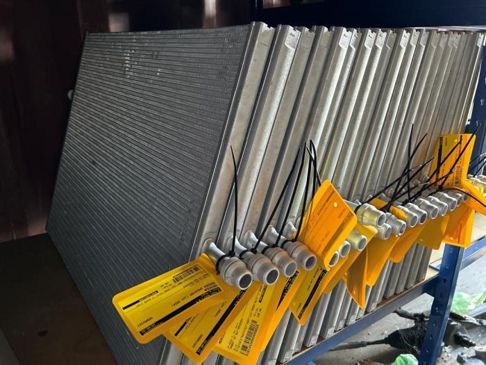 Radiateur van een Mercedes Sprinter, Auto-onderdelen, Airco en Verwarming, Mercedes-Benz, Gebruikt, 3 maanden garantie, Ophalen of Verzenden