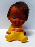 Moody cutie. Vintage rubberen popje met emotie., Verzamelen, Poppen, Ophalen of Verzenden, Gebruikt, Pop