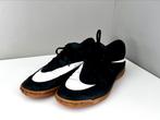 Nike zaalvoetbalschoenen maat 42, Gebruikt, Maat XS of kleiner, Schoenen, Ophalen of Verzenden