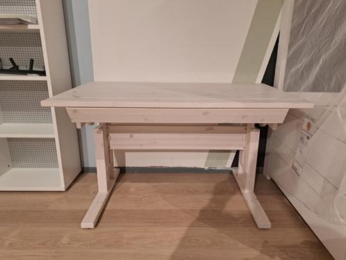 Lifetime Bureau klein, Kinderen en Baby's, Kinderkamer | Tafels en Stoelen, Zo goed als nieuw, Tafel(s), Ophalen of Verzenden