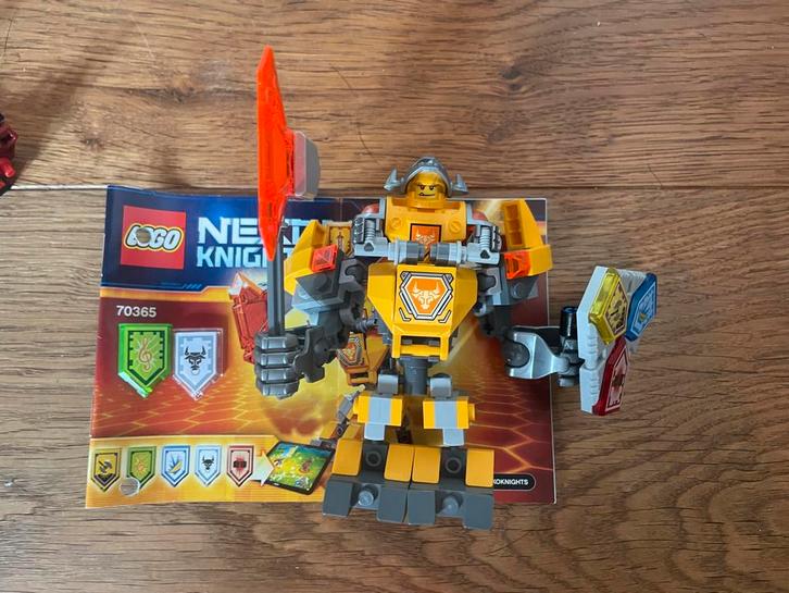 Lego Nexo Knights Strijdharnas Axl 70365 - Zo goed als nieuw, Kinderen en Baby's, Speelgoed | Duplo en Lego, Zo goed als nieuw