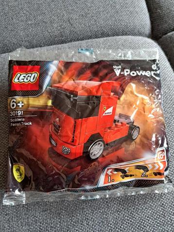 Lego Ferrari truck, nieuw beschikbaar voor biedingen