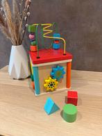 Activiteiten kubus - speelgoed met kralen en hout, Ophalen, Zo goed als nieuw