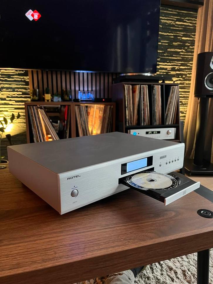 Rotel cd-11 tribute edition high end cd speler., Audio, Tv en Foto, Cd-spelers, Zo goed als nieuw, Overige merken, Ophalen of Verzenden
