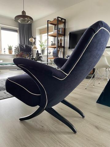 Artifort Theo Ruth Pinguin fauteuil beschikbaar voor biedingen