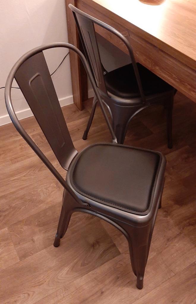 Set 4 Eetkamer stoelen Tolix style incl kussens, Huis en Inrichting, Stoelen, Zo goed als nieuw, Vier, Metaal, Overige materialen