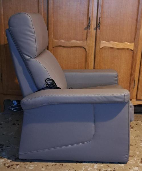 Ciar sta op stoel relax fauteuil verstelbare, Huis en Inrichting, Fauteuils, Zo goed als nieuw, Leer, 50 tot 75 cm, Minder dan 75 cm