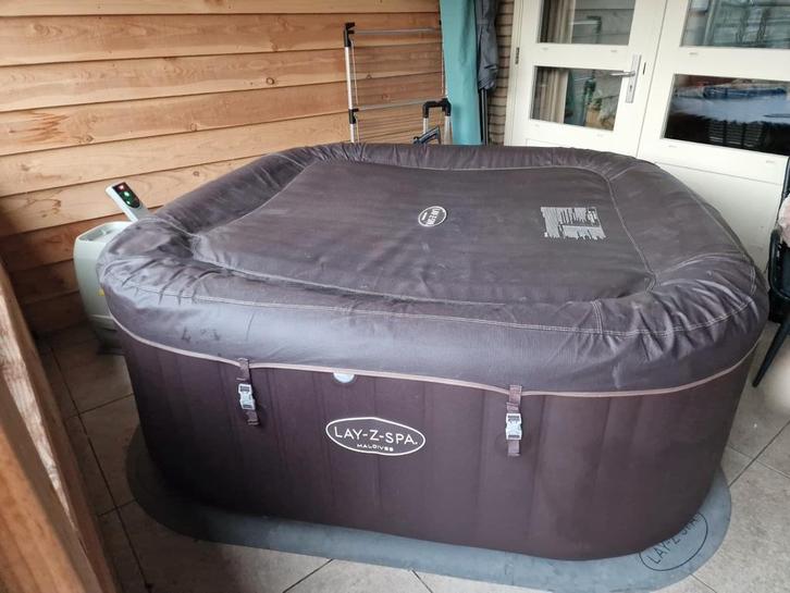 Jacuzzi Lay-Z-spa, Tuin en Terras, Bubbelbaden en Hottubs, Zo goed als nieuw, Ophalen of Verzenden