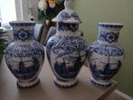 Delfts Blauw Kaststel - 3-delig, Antiek en Kunst, Antiek | Vazen, Ophalen