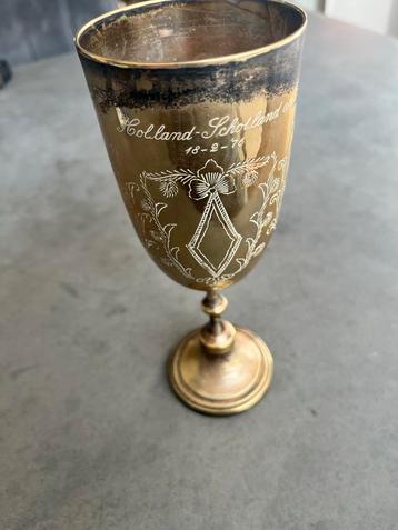 Beker Holland-Schotland beschikbaar voor biedingen