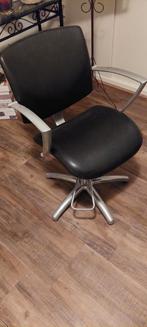 Kappersstoelen 2 stuks, 2x voetenbankje, 2x spiegel., Huis en Inrichting, Fauteuils, Ophalen, Minder dan 50 cm